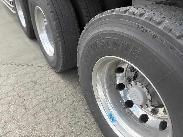 車検:R7.8.21迄 令和4年 東邦 13m3軸ウィングトレーラー リフトアクスル(後軸残し)積載:27,400㎏ 第五輪荷重:11,310㎏以上の画像14