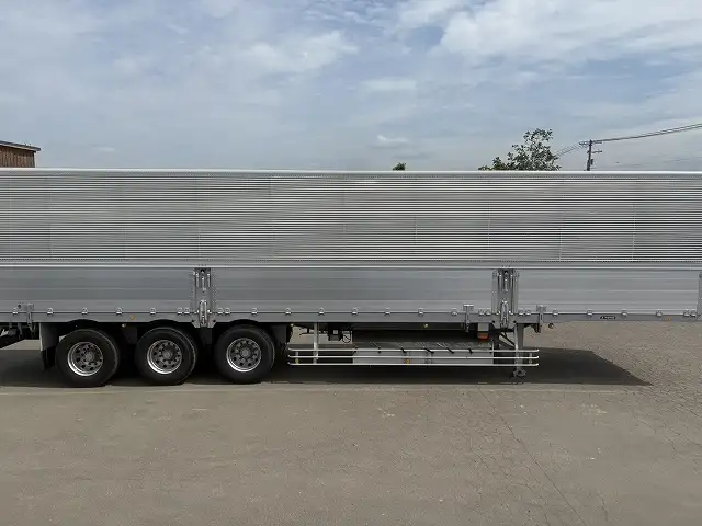 車検:R7.8.21迄 令和4年 東邦 13m3軸ウィングトレーラー リフトアクスル(後軸残し)積載:27,400㎏ 第五輪荷重:11,310㎏以上の画像4