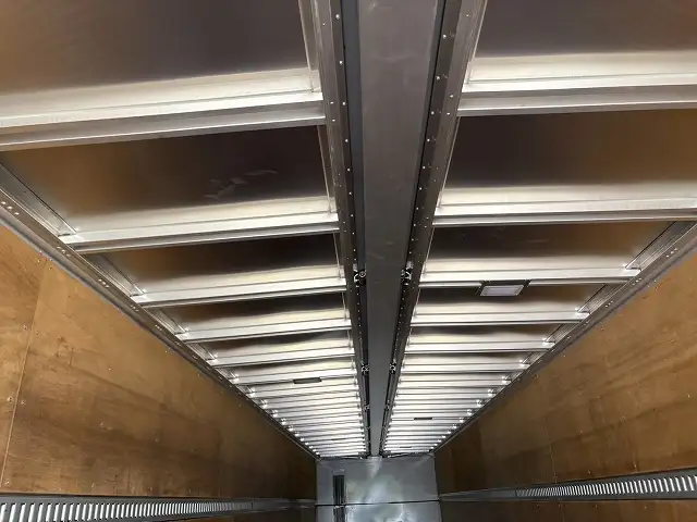 車検:R7.8.21迄 令和4年 東邦 13m3軸ウィングトレーラー リフトアクスル(後軸残し)積載:27,400㎏ 第五輪荷重:11,310㎏以上の画像38