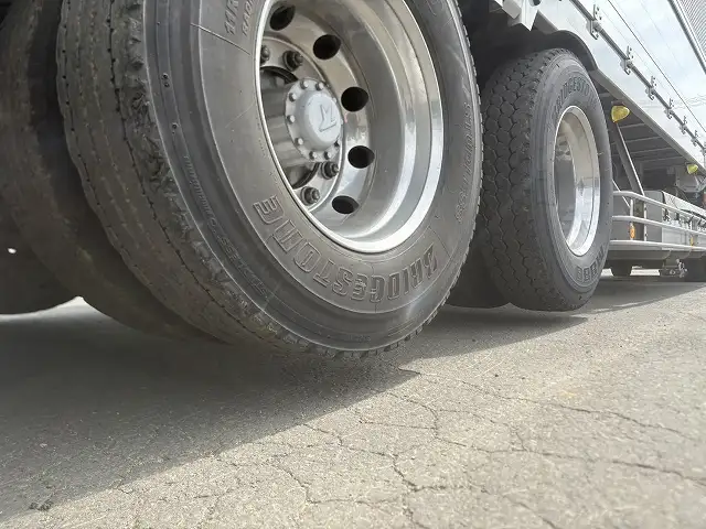 車検:R7.8.21迄 令和4年 東邦 13m3軸ウィングトレーラー リフトアクスル(後軸残し)積載:27,400㎏ 第五輪荷重:11,310㎏以上の画像43