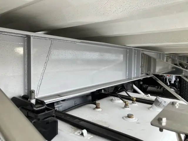 ☆予備検付(R8.7.3)☆ 新品未使用 令和7年 トレクス 40FT3軸冷凍コンテナシャシSET ユニット:MAGNUM PLUS 発電機:SG3000 ジョロダー4列 キーストン 観音SD リフトアクスル(後後軸残し) 積載:30,480㎏ 第五輪:10,830㎏以上の画像22