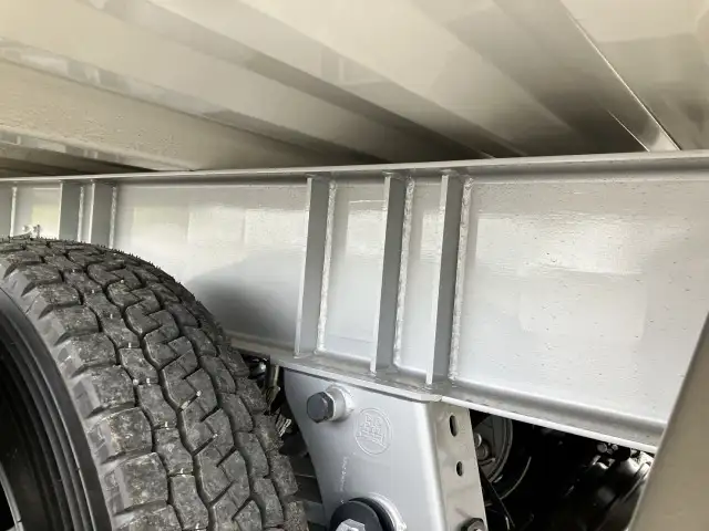 ☆予備検付(R8.7.3)☆ 新品未使用 令和7年 トレクス 40FT3軸冷凍コンテナシャシSET ユニット:MAGNUM PLUS 発電機:SG3000 ジョロダー4列 キーストン 観音SD リフトアクスル(後後軸残し) 積載:30,480㎏ 第五輪:10,830㎏以上の画像32