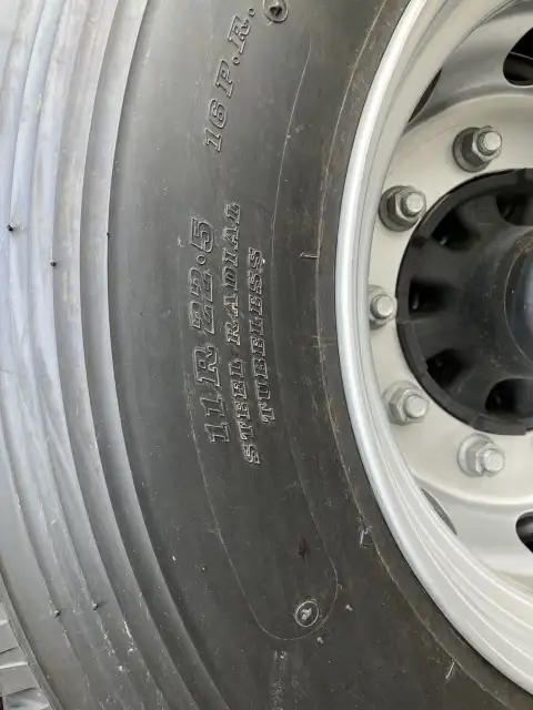 ☆予備検付(R8.7.3)☆ 新品未使用 令和7年 トレクス 40FT3軸冷凍コンテナシャシSET ユニット:MAGNUM PLUS 発電機:SG3000 ジョロダー4列 キーストン 観音SD リフトアクスル(後後軸残し) 積載:30,480㎏ 第五輪:10,830㎏以上の画像40