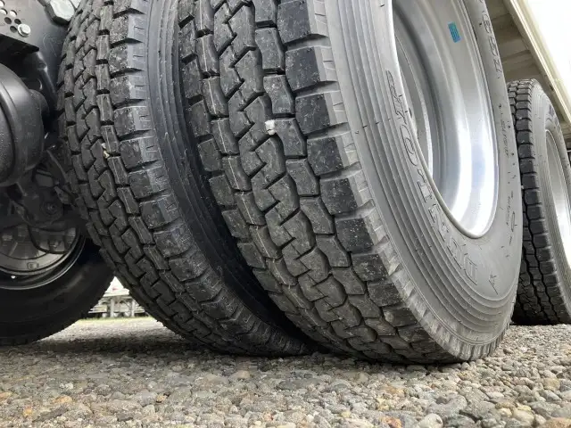 ☆予備検付(R8.7.3)☆ 新品未使用 令和7年 トレクス 40FT3軸冷凍コンテナシャシSET ユニット:MAGNUM PLUS 発電機:SG3000 ジョロダー4列 キーストン 観音SD リフトアクスル(後後軸残し) 積載:30,480㎏ 第五輪:10,830㎏以上の画像41