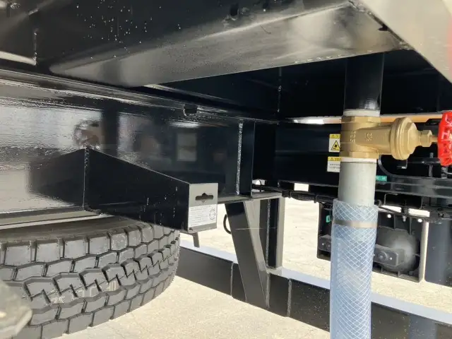 ☆予備検付(R7.7.10)☆ 50立米 未登録 フルハーフ 40FT3軸コンテナシャシ 未使用NEWエコロジーボックス リア片開式Lサイズ 後方水抜き穴 リーフサス の画像25