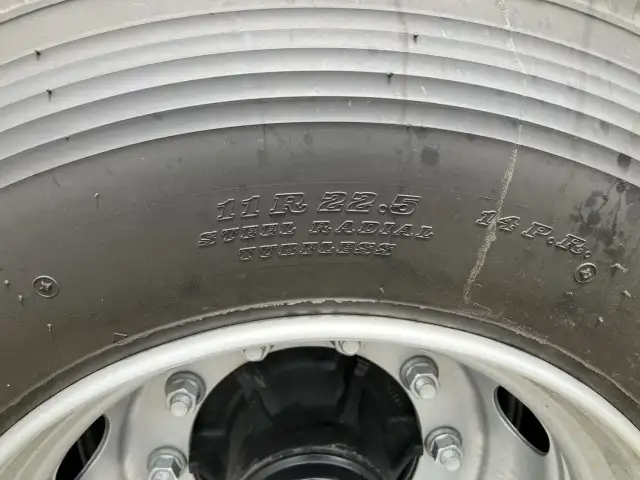 ☆予備検付(R7.7.10)☆ 50立米 未登録 フルハーフ 40FT3軸コンテナシャシ 未使用NEWエコロジーボックス リア片開式Lサイズ 後方水抜き穴 リーフサス の画像40