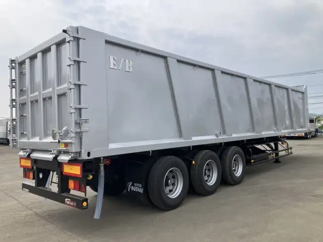 ☆予備検付(R7.7.10)☆ 50立米 未登録 フルハーフ 40FT3軸コンテナシャシ 未使用NEWエコロジーボックス リア片開式Lサイズ 後方水抜き穴 リーフサス の画像5