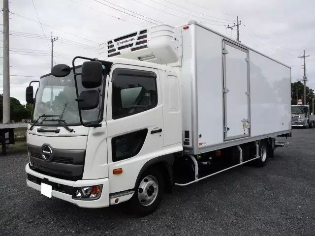 平成30年10月中古中型冷凍バン・ウィング日野レンジャーの画像1