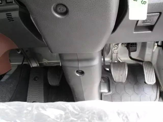 平成30年10月中古中型冷凍バン・ウィング日野レンジャーの画像25