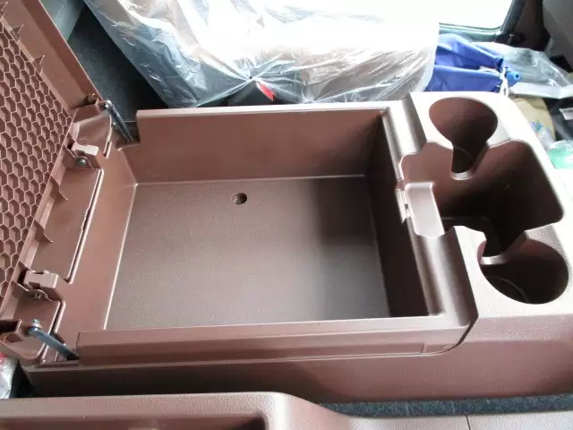 平成30年10月中古中型冷凍バン・ウィング日野レンジャーの画像28