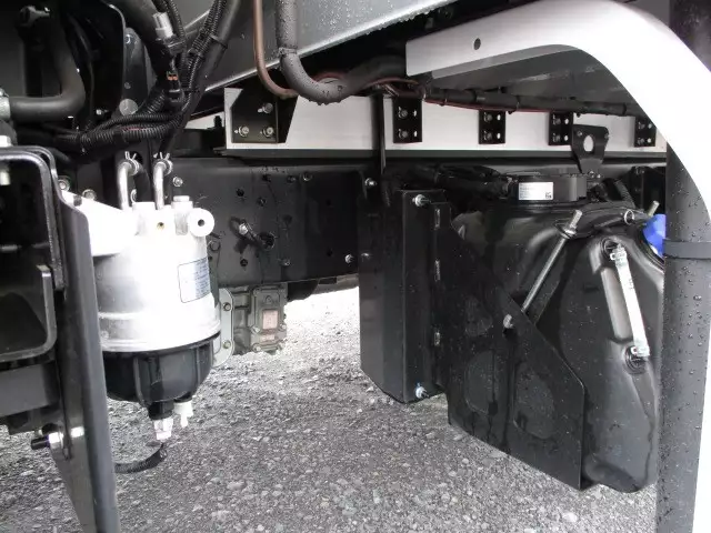 平成30年10月中古中型冷凍バン・ウィング日野レンジャーの画像7