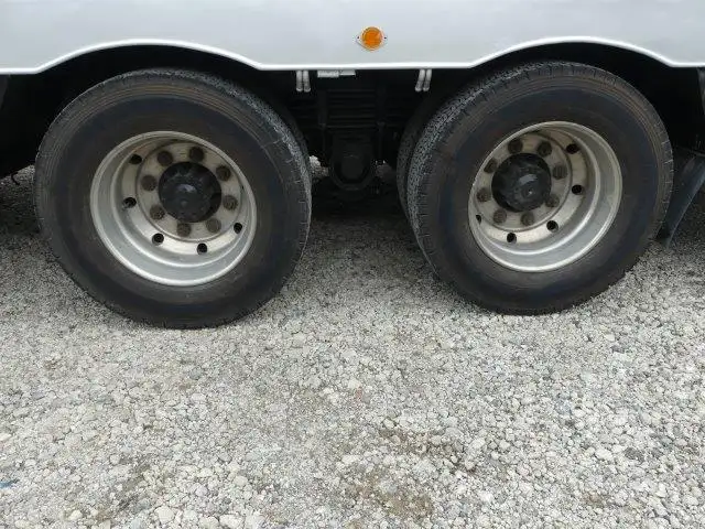 【神奈川県厚木市保管】平成16年 三菱 4軸セルフローダー リモコン 走行:435,000km 積載:12,700kg ミッション:7MTの画像12