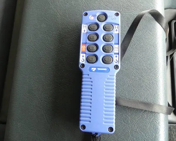 【神奈川県厚木市保管】平成16年 三菱 4軸セルフローダー リモコン 走行:435,000km 積載:12,700kg ミッション:7MTの画像35