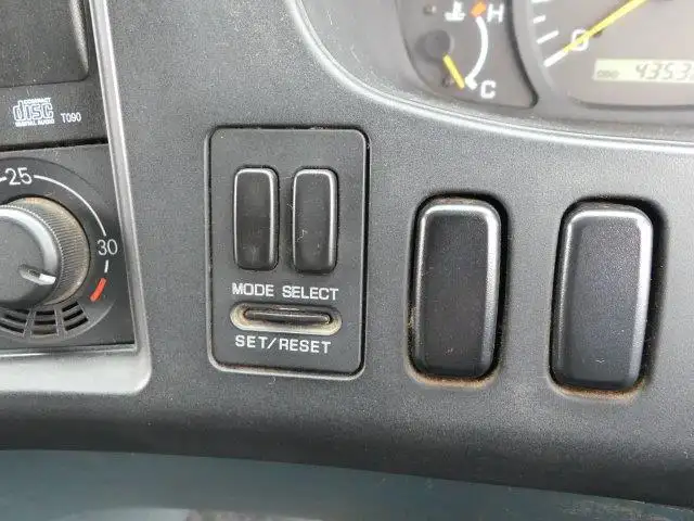 【神奈川県厚木市保管】平成16年 三菱 4軸セルフローダー リモコン 走行:435,000km 積載:12,700kg ミッション:7MTの画像52