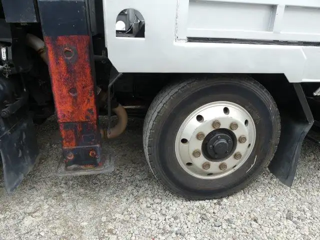 【神奈川県厚木市保管】平成16年 三菱 4軸セルフローダー リモコン 走行:435,000km 積載:12,700kg ミッション:7MTの画像9