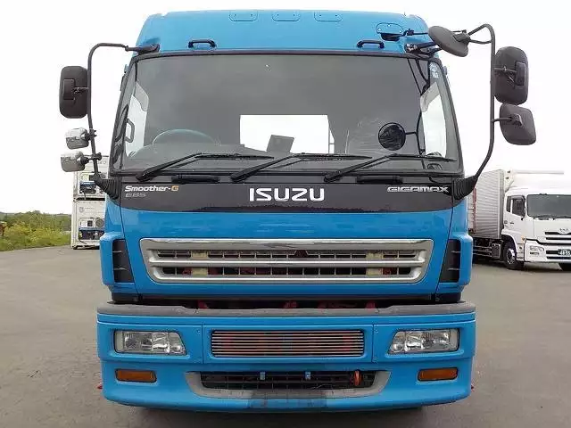 平成16年02月中古大型トラクタヘッドいすゞギガの画像2