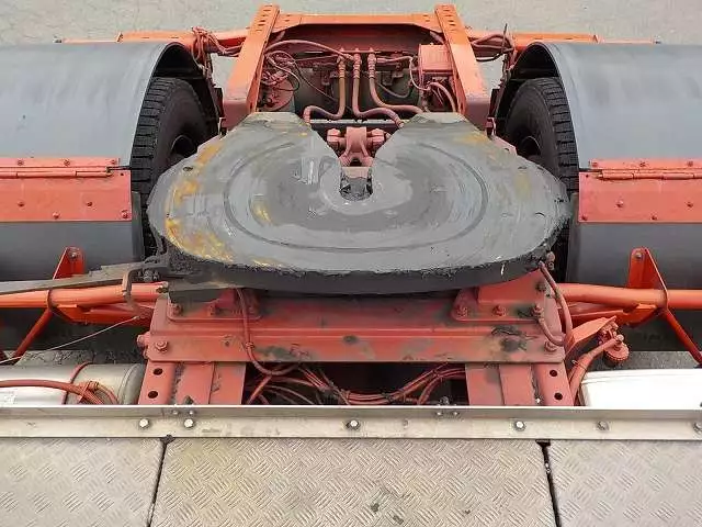 平成16年02月中古大型トラクタヘッドいすゞギガの画像14