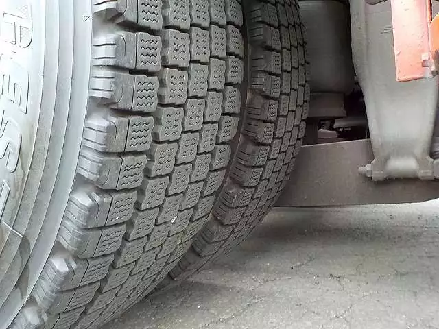 平成16年02月中古大型トラクタヘッドいすゞギガの画像26