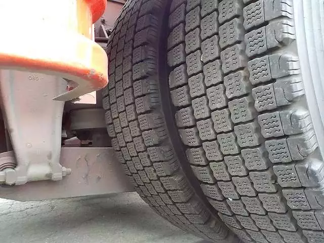 平成16年02月中古大型トラクタヘッドいすゞギガの画像27