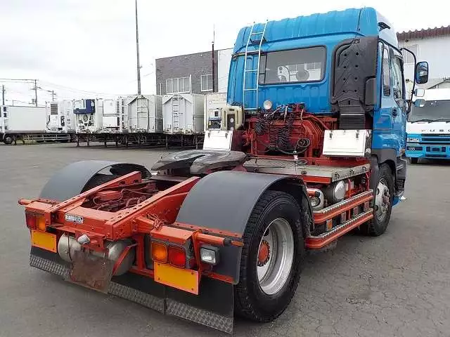 平成16年02月中古大型トラクタヘッドいすゞギガの画像5