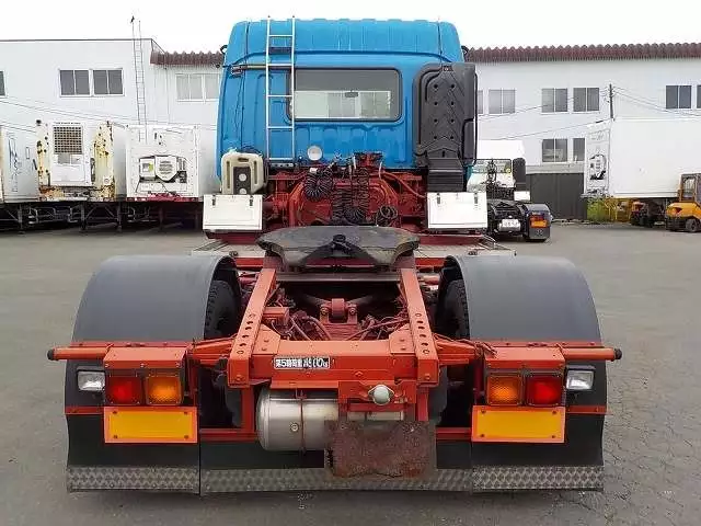 平成16年02月中古大型トラクタヘッドいすゞギガの画像6