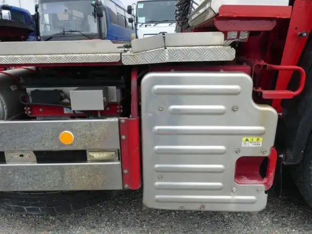 【神奈川県厚木市保管】平成29年 いすゞ トラクタ 走行:571,000km 第五輪荷重:11,500kg 7MTの画像14