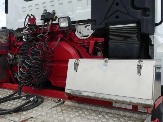 【神奈川県厚木市保管】平成29年 いすゞ トラクタ 走行:571,000km 第五輪荷重:11,500kg 7MTの画像22