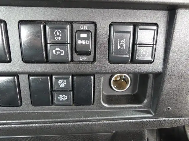 【神奈川県厚木市保管】平成29年 いすゞ トラクタ 走行:571,000km 第五輪荷重:11,500kg 7MTの画像31