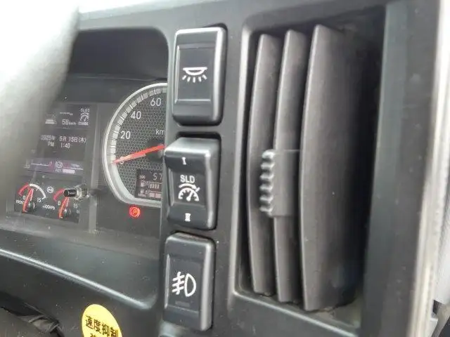 【神奈川県厚木市保管】平成29年 いすゞ トラクタ 走行:571,000km 第五輪荷重:11,500kg 7MTの画像34