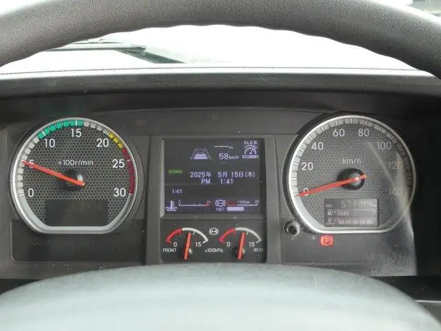 【神奈川県厚木市保管】平成29年 いすゞ トラクタ 走行:571,000km 第五輪荷重:11,500kg 7MTの画像37