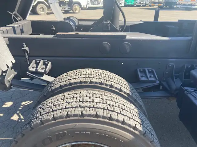 【キャビン  ボデー塗装済】車検=R8年7月迄  H26年 UDコンドル  4tダンプ  6MT  走行8.99万km  オートAC  手動コボレーン  新明和ボデーの画像12