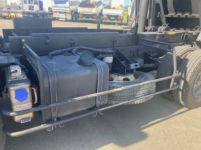 【キャビン  ボデー塗装済】車検=R8年7月迄  H26年 UDコンドル  4tダンプ  6MT  走行8.99万km  オートAC  手動コボレーン  新明和ボデーの画像14