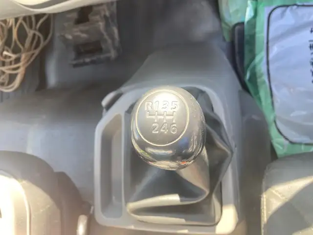 【キャビン  ボデー塗装済】車検=R8年7月迄  H26年 UDコンドル  4tダンプ  6MT  走行8.99万km  オートAC  手動コボレーン  新明和ボデーの画像29