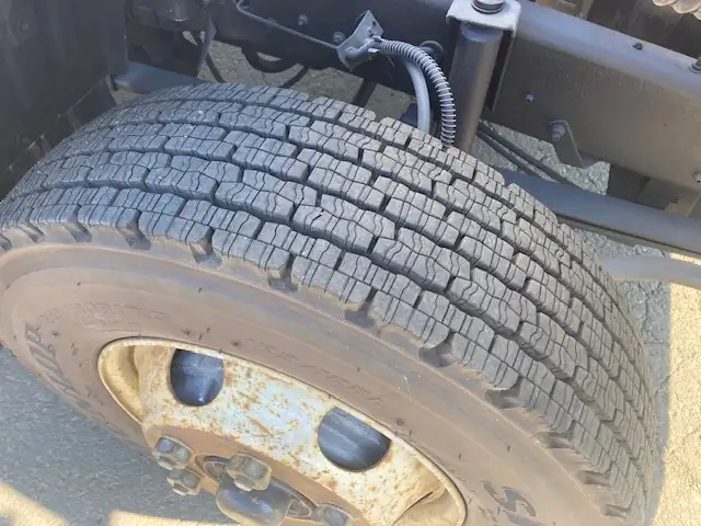 【キャビン  ボデー塗装済】車検=R8年7月迄  H26年 UDコンドル  4tダンプ  6MT  走行8.99万km  オートAC  手動コボレーン  新明和ボデーの画像35