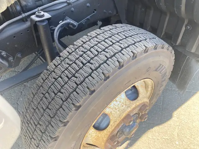 【キャビン  ボデー塗装済】車検=R8年7月迄  H26年 UDコンドル  4tダンプ  6MT  走行8.99万km  オートAC  手動コボレーン  新明和ボデーの画像37