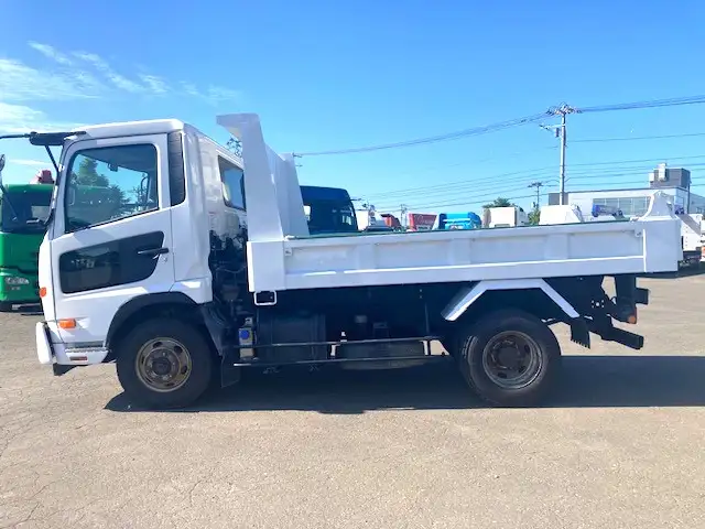 【キャビン  ボデー塗装済】車検=R8年7月迄  H26年 UDコンドル  4tダンプ  6MT  走行8.99万km  オートAC  手動コボレーン  新明和ボデーの画像8