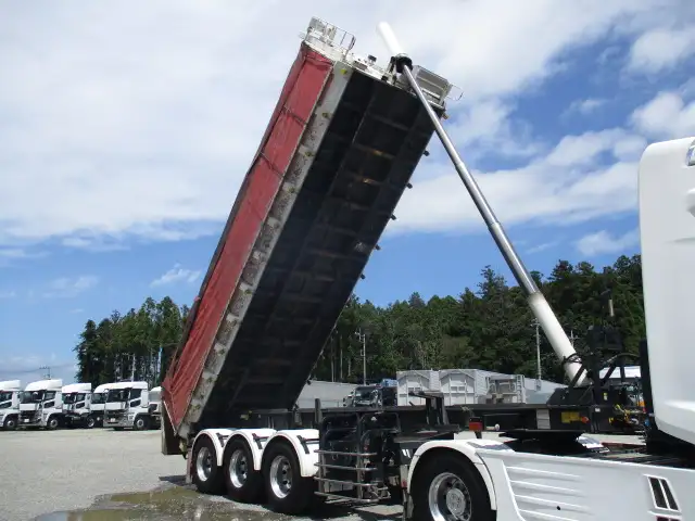 車検付(R8.3)令和2年 日野トラクタ+ダンプトレーラーセット PTO付 450馬力 AT 距離25万㎞位 の画像43