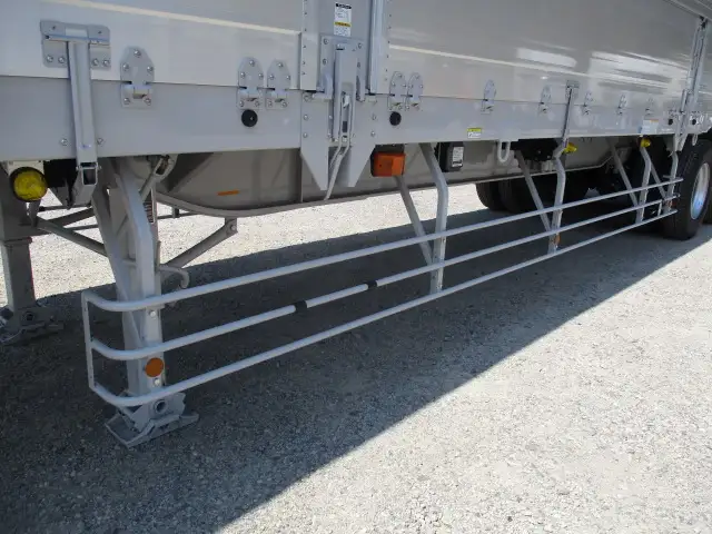 予備検切れ 未使用車 令和7年 トレクス 13Mウィングトレーラー 2軸 リフトアクスル 積載21,300㎏ 第五輪10,190㎏以上の画像14