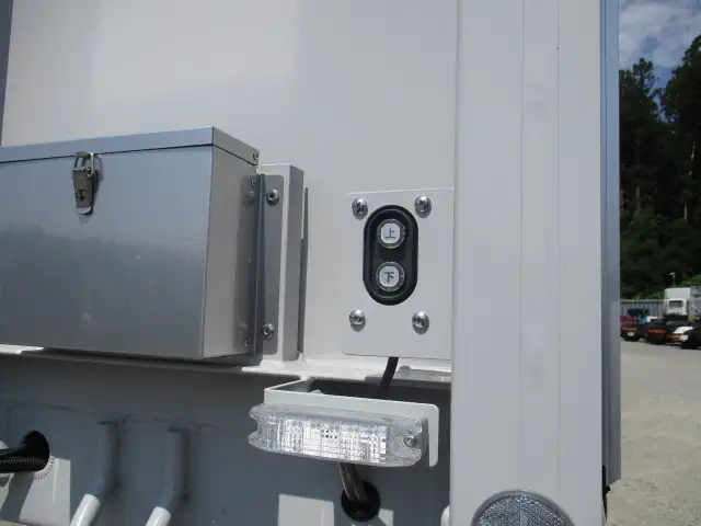 予備検切れ 未使用車 令和7年 トレクス 13Mウィングトレーラー 2軸 リフトアクスル 積載21,300㎏ 第五輪10,190㎏以上の画像34