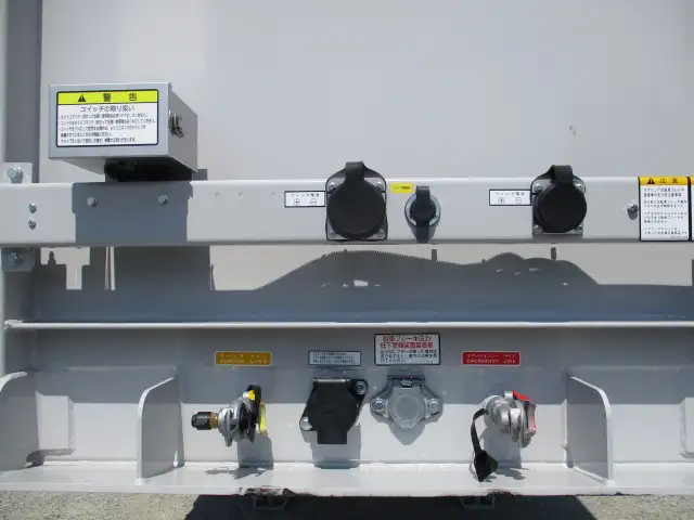 予備検切れ 未使用車 令和7年 トレクス 13Mウィングトレーラー 2軸 リフトアクスル 積載21,300㎏ 第五輪10,190㎏以上の画像9