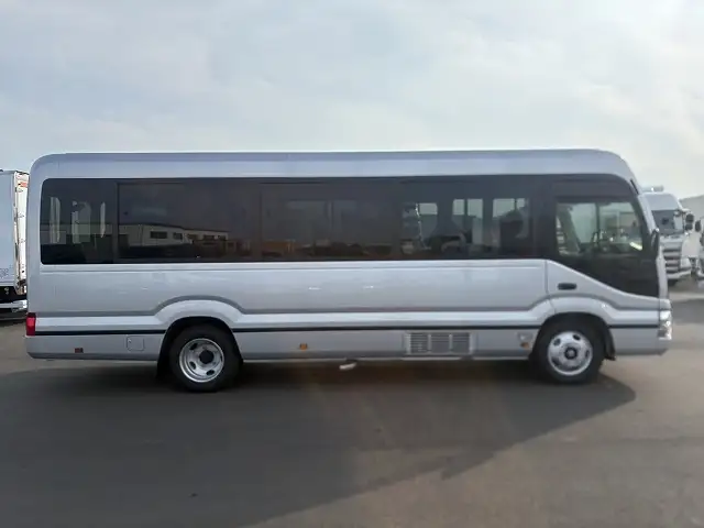 未使用車! 車検:令和8年3月迄 令和7年 トヨタ マイクロバス GX ロングボディ 24人乗り AT 距離:300㎞未満の画像4