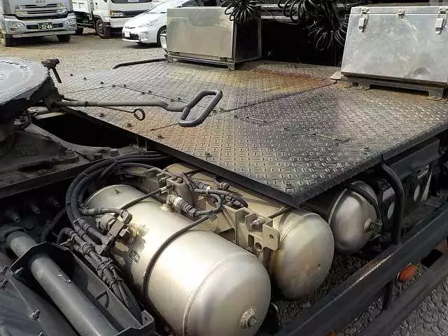 平成17年11月中古大型トラクタヘッド日野日野の画像12