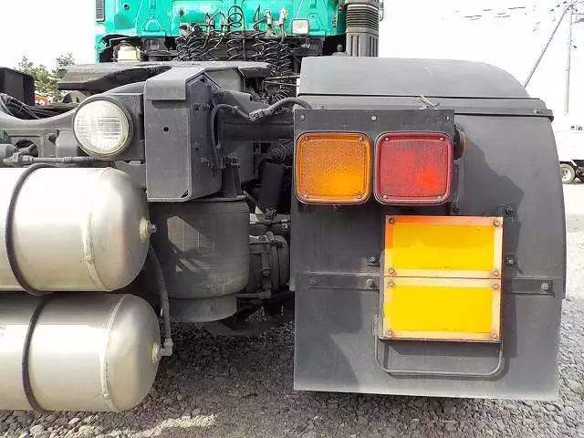 平成17年11月中古大型トラクタヘッド日野日野の画像18