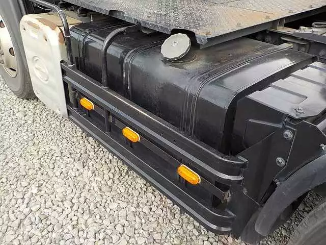 平成17年11月中古大型トラクタヘッド日野日野の画像9