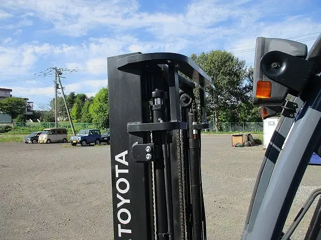 トヨタ フォークリフト  2t 02-8FGL20 ガソリン アワー486.7hの画像16