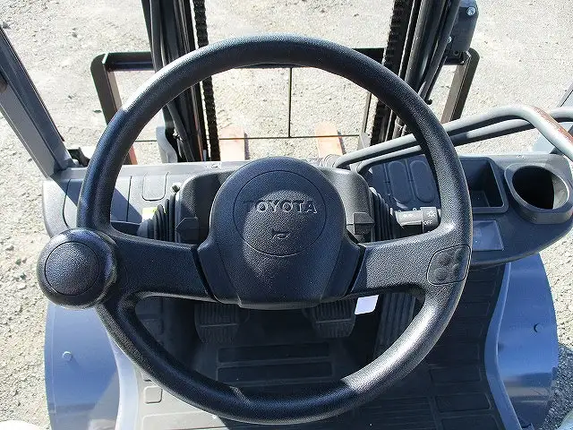 トヨタ フォークリフト  2t 02-8FGL20 ガソリン アワー486.7hの画像9