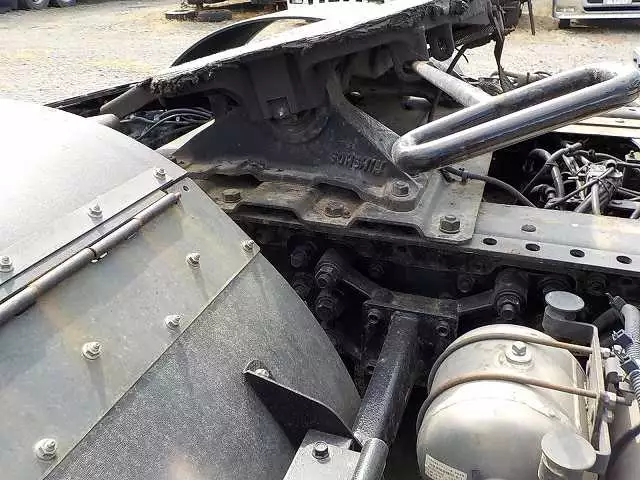 平成27年05月中古大型トラクタヘッドいすゞギガの画像18