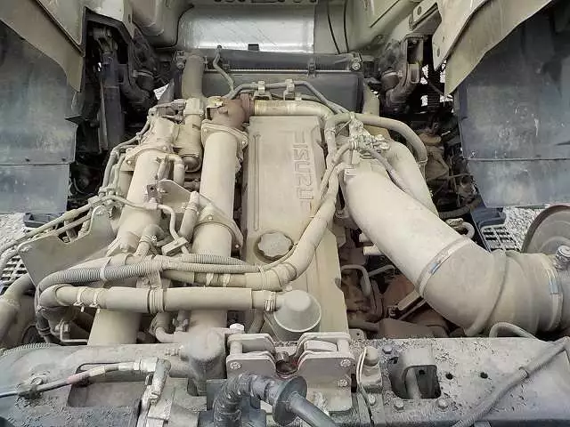 平成27年05月中古大型トラクタヘッドいすゞギガの画像25