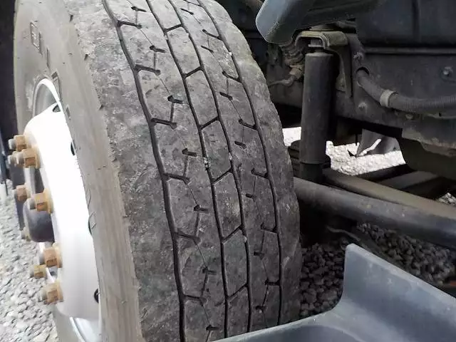 平成27年05月中古大型トラクタヘッドいすゞギガの画像30