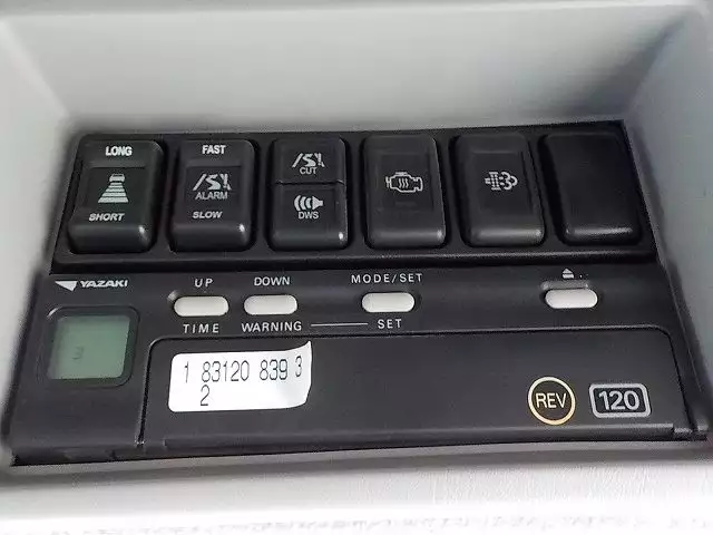 平成27年05月中古大型トラクタヘッドいすゞギガの画像39